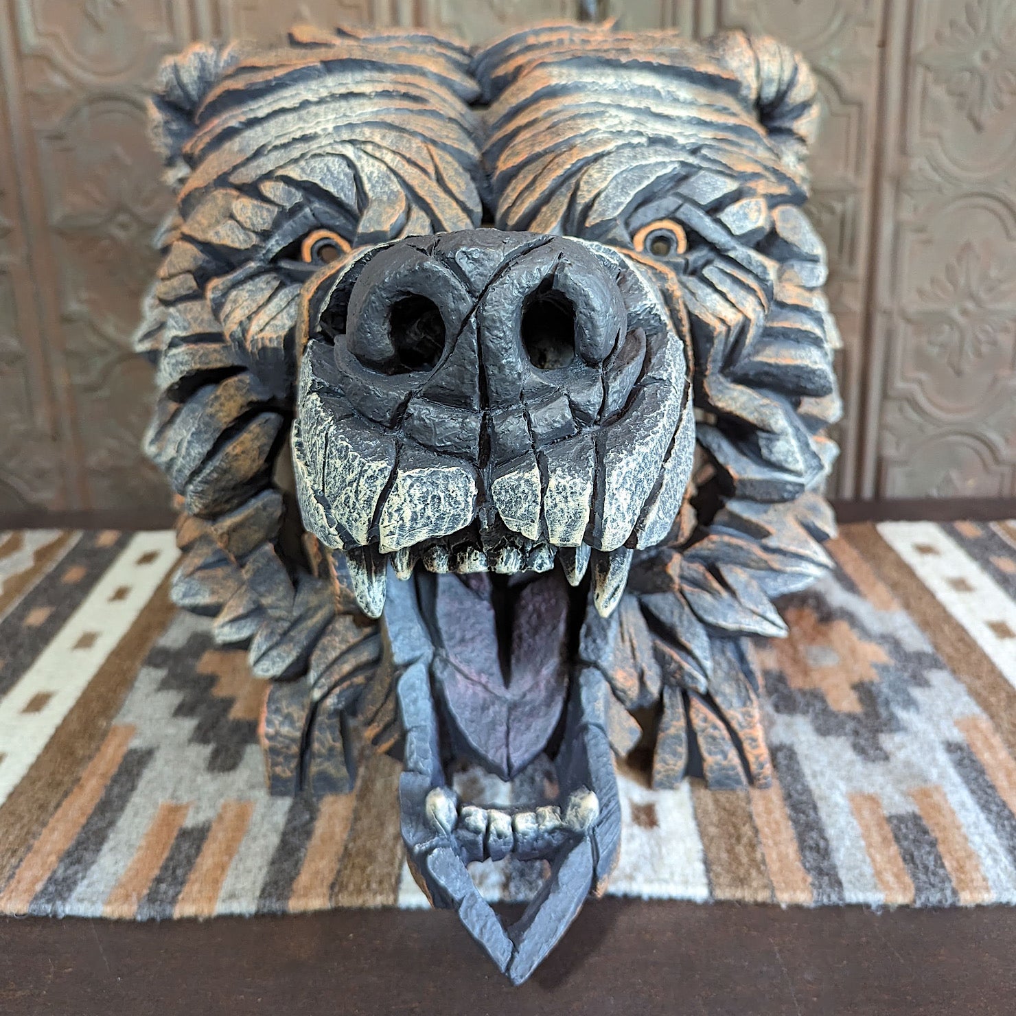 Front View of "Bear Head" Edge Sculpture by Matt Buckley