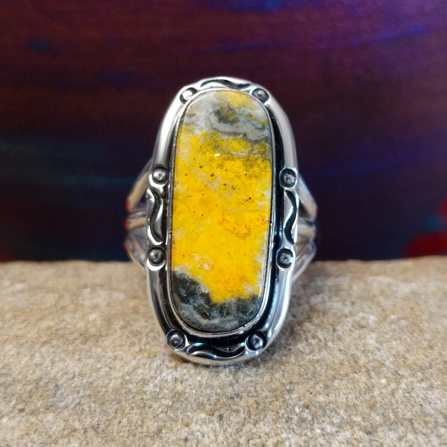 Bumblebee Jasper Ovaloid Ring by Terry Wood GJ-RNG-0107 Size 9.5