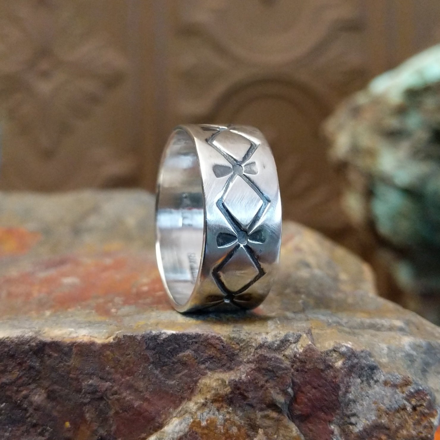 Diamondback Design Stamped Silver Ring by R. Grace GJ-RNG-0002 Various Sizes