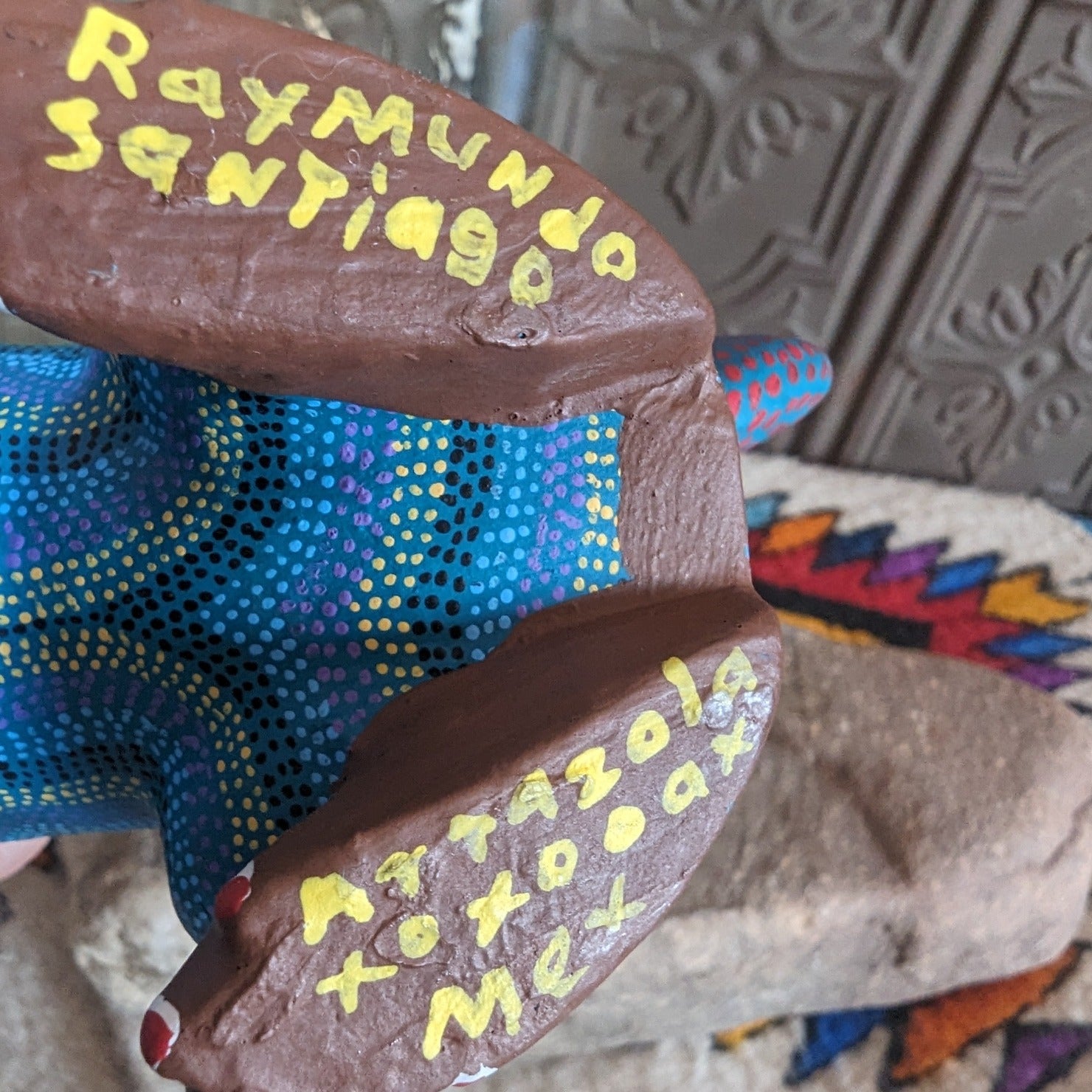 Oaxacan Coyote Wood Carving GF-0104