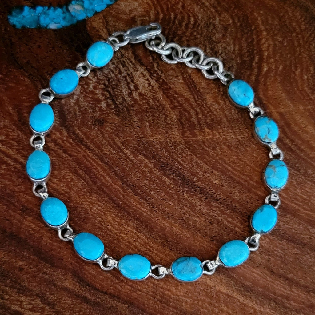 Navajo Made Turquoise Link Bracelet Front View