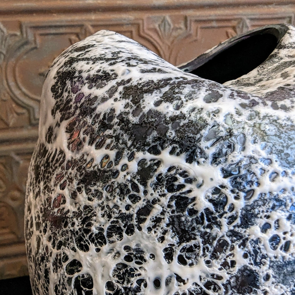 Black & White Textured Glass Vase by Elk Home Detail View