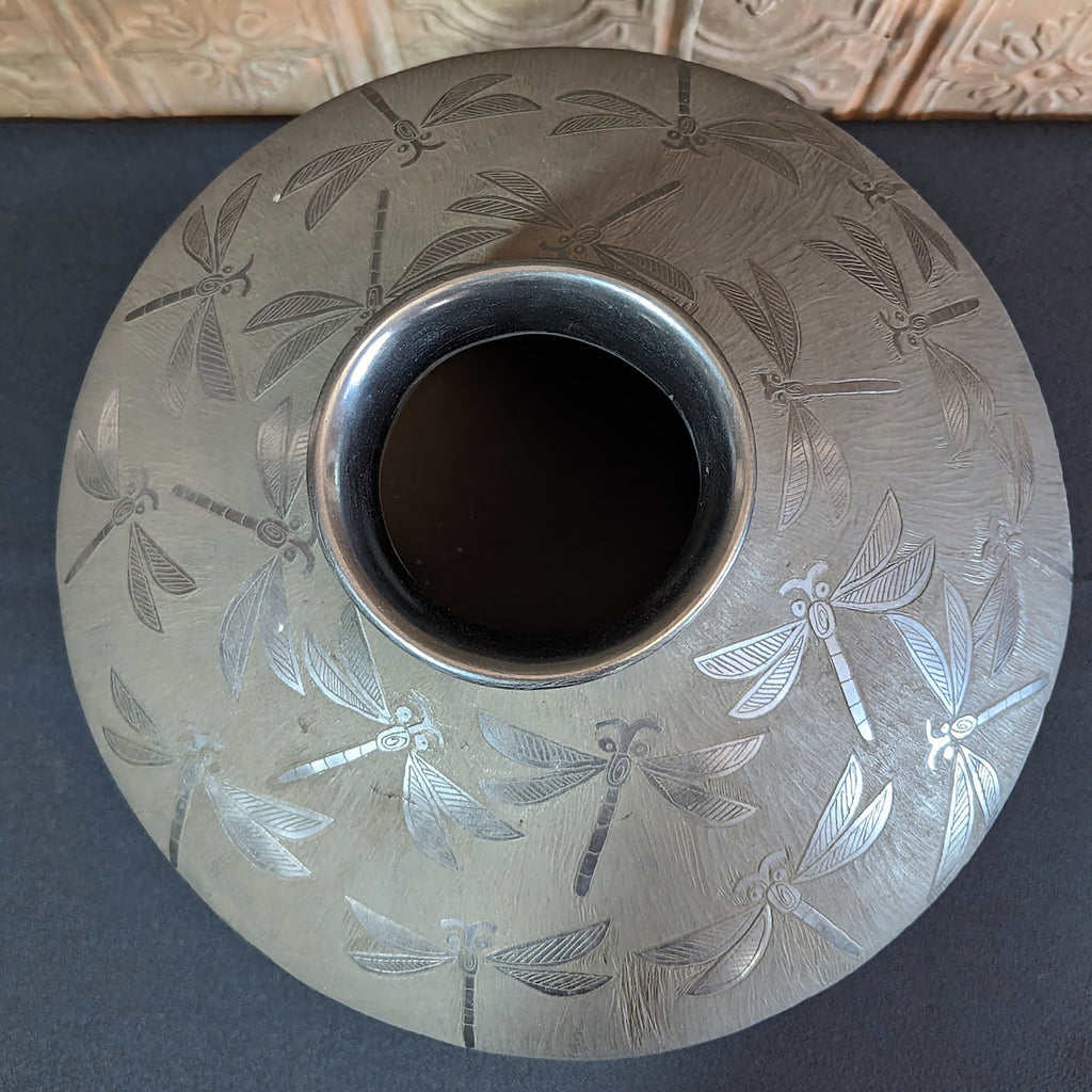 Top Opening Detail View Handmade Dragonfly Graphite Black Sphere Vase by Mata Ortiz artist Ana Trillo 