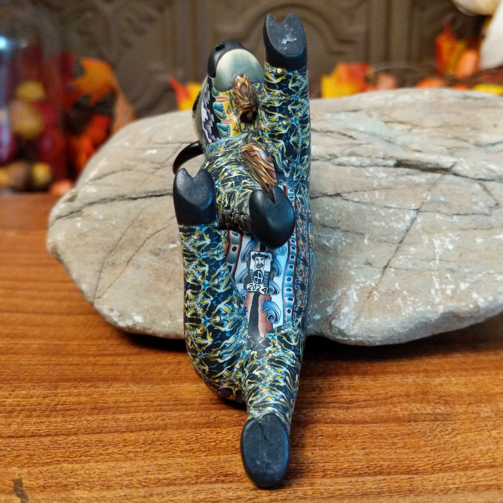 Bottom view of buffalo