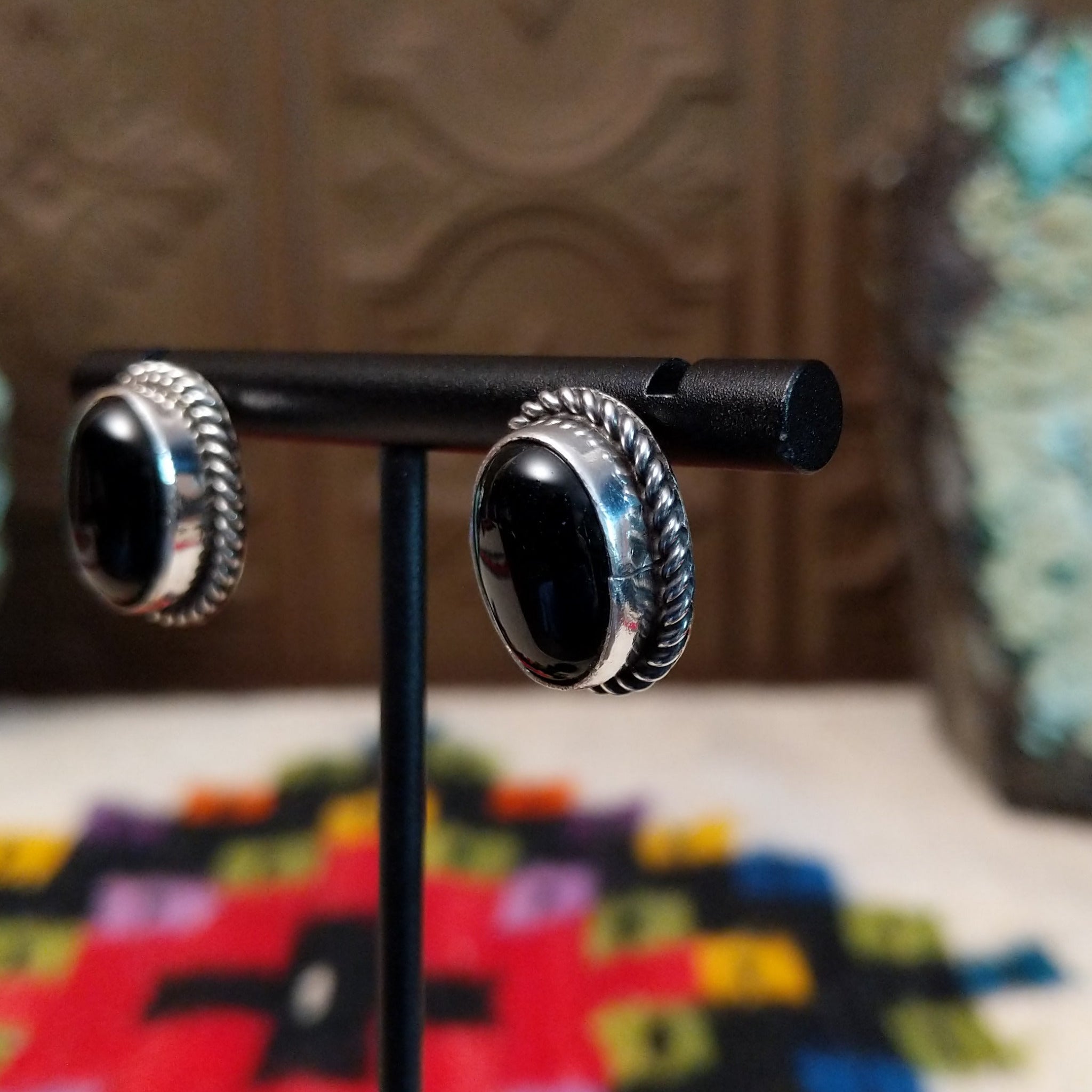 Black Onyx Oval Earrings by Priscilla Smith GJ-ERN-0315 – Arlene's