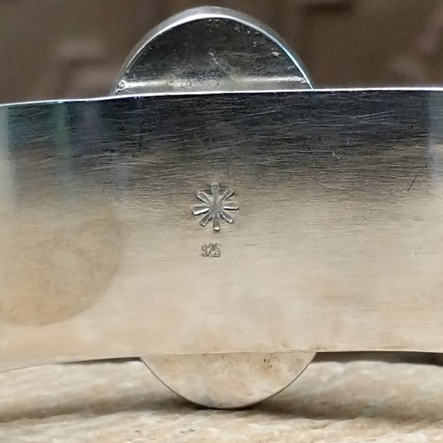 Close-up of the authentication stamp.