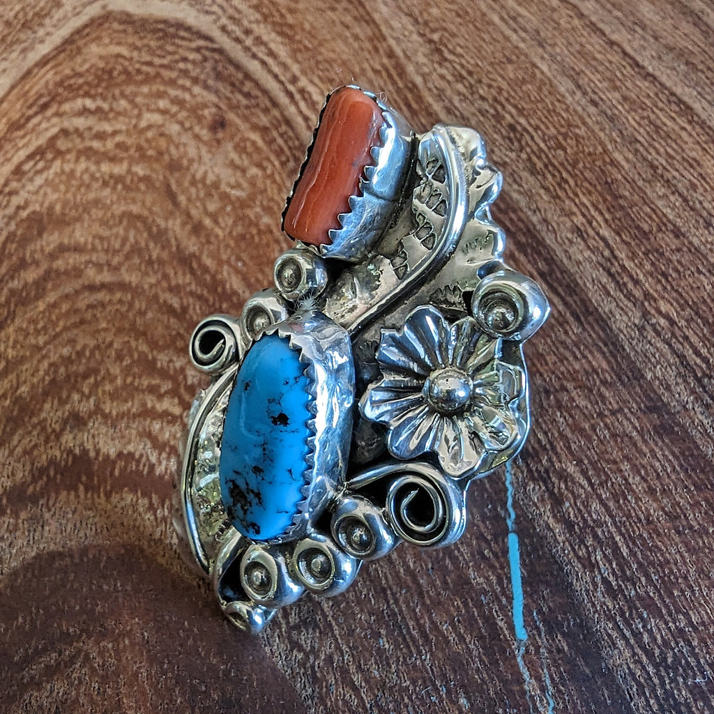 Close Detail Front View Navajo Made Turquoise and Coral Traditional Ring
