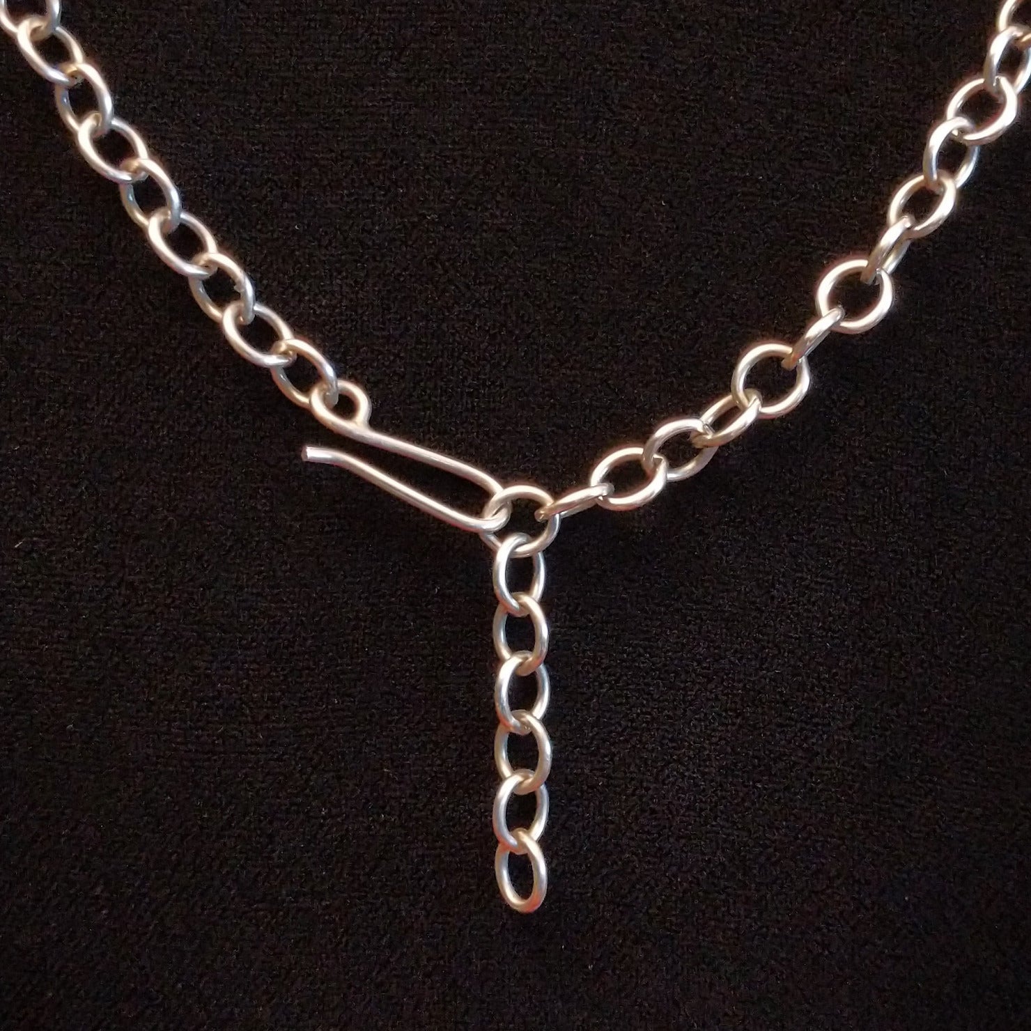 Close-up of the hook clasp.