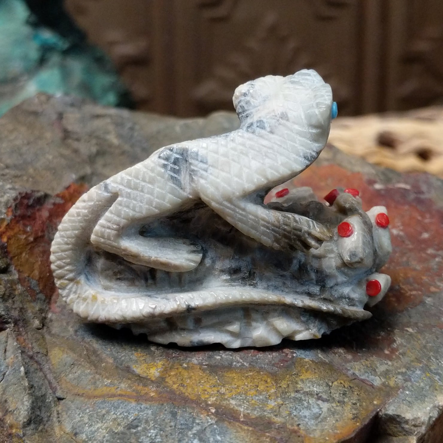 Lizard & Prickly Pear Zuni Fetish Carving by Alvin Haloo SWT-FSH
