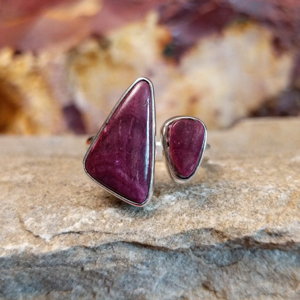 Duo stones set in a smooth sterling silver setting on a thin band.