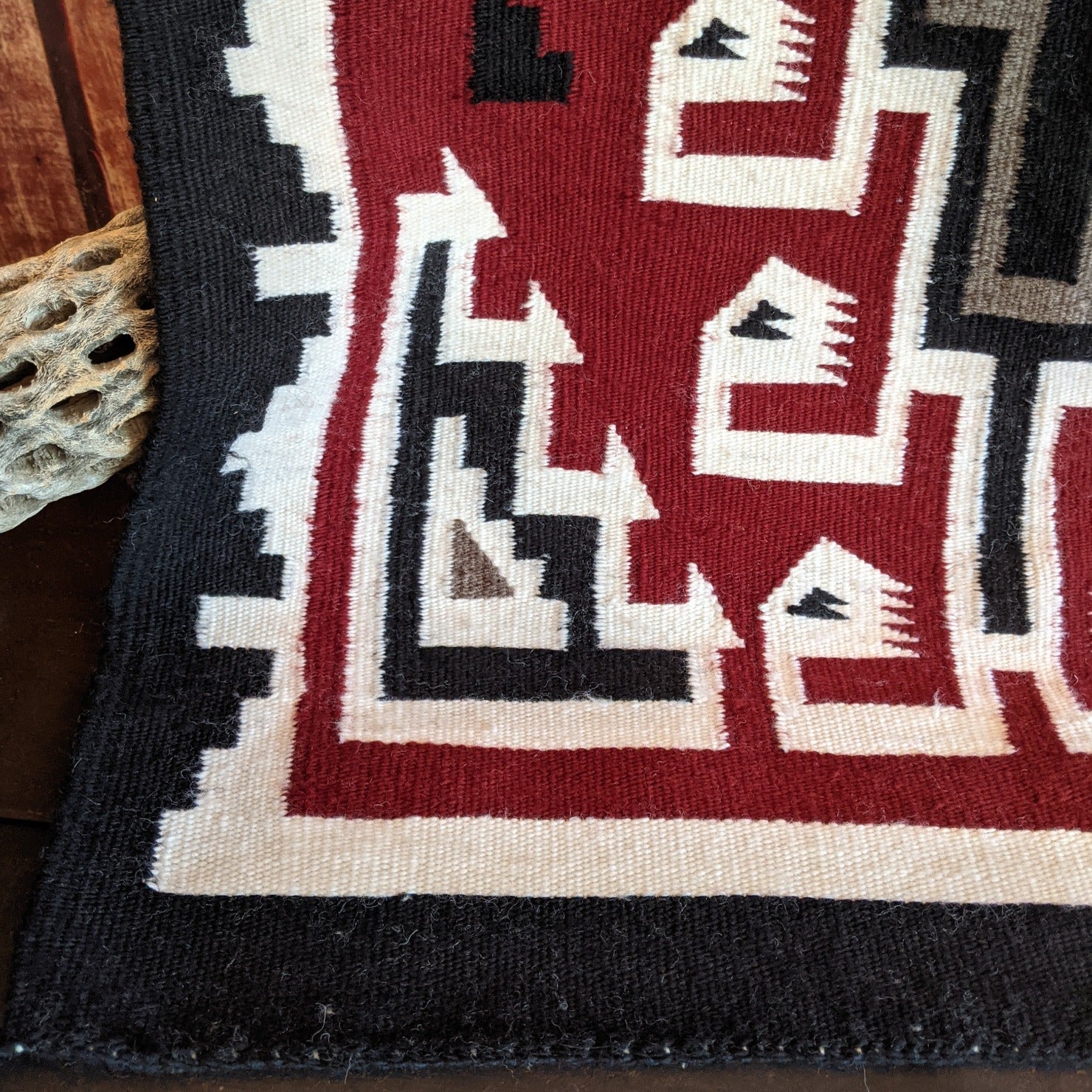 "Klagetoh" Rug by Irene Eskee SWT-NU136