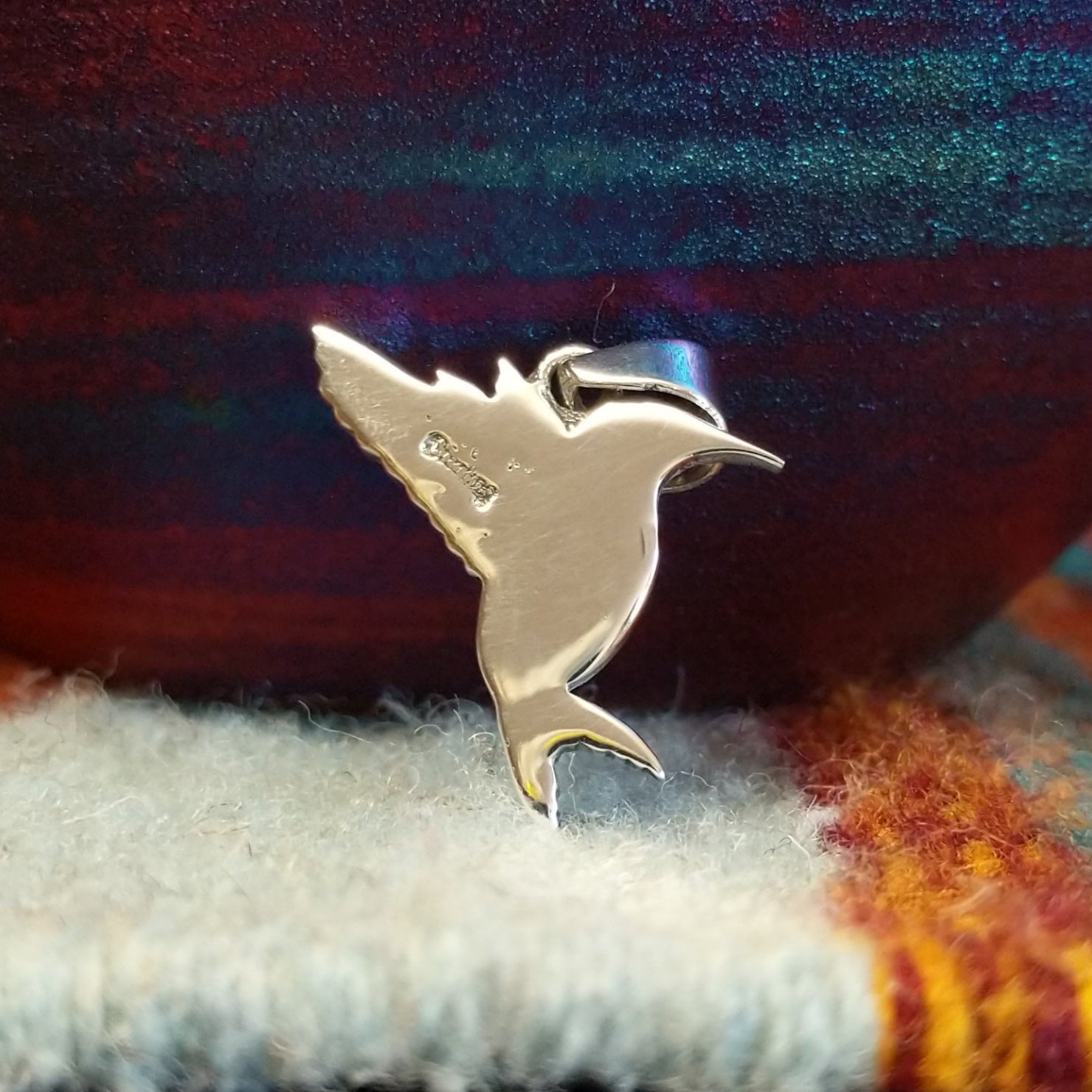 Navajo Made Bumblebee Jasper Hummingbird Pendant GJ-PND-0093