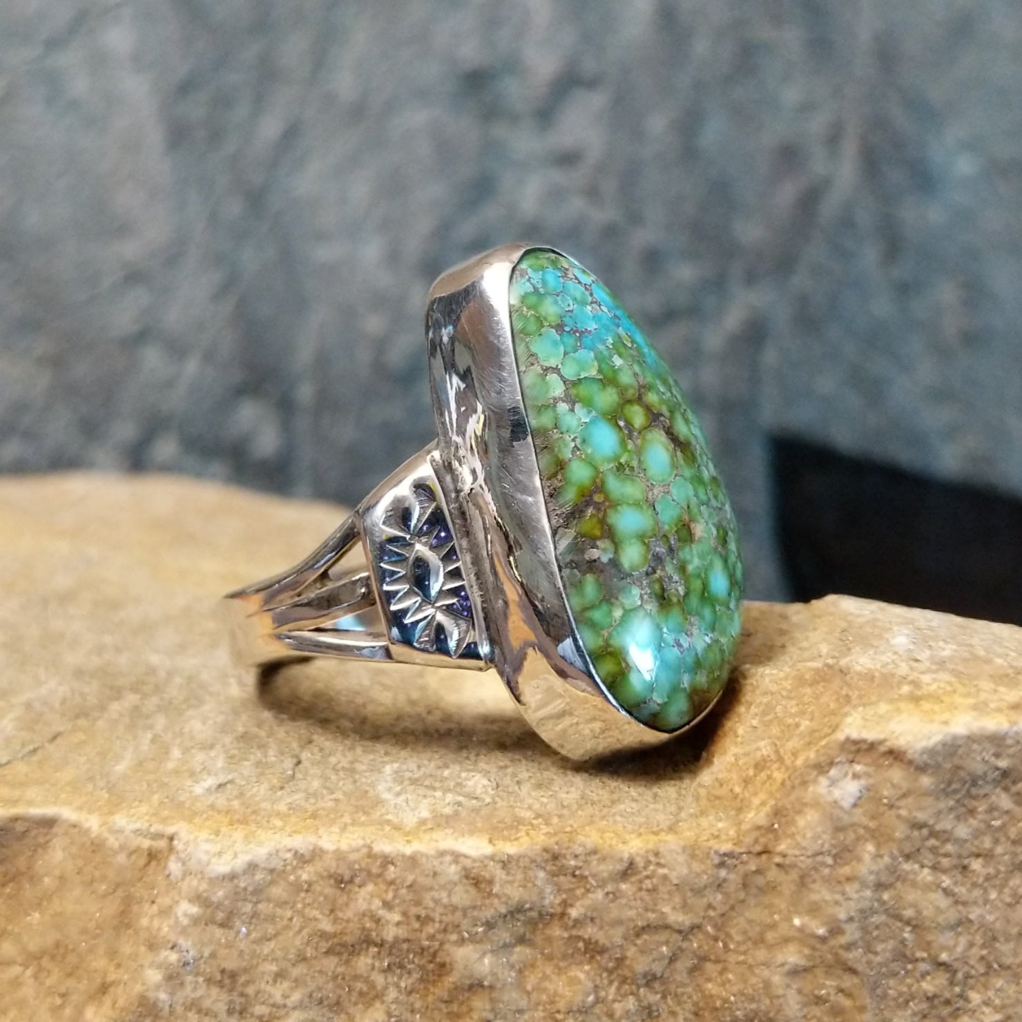 Sonoran Gold Turquoise Ring by Roie Jaque GJ-RNG-0008 Size 9.5