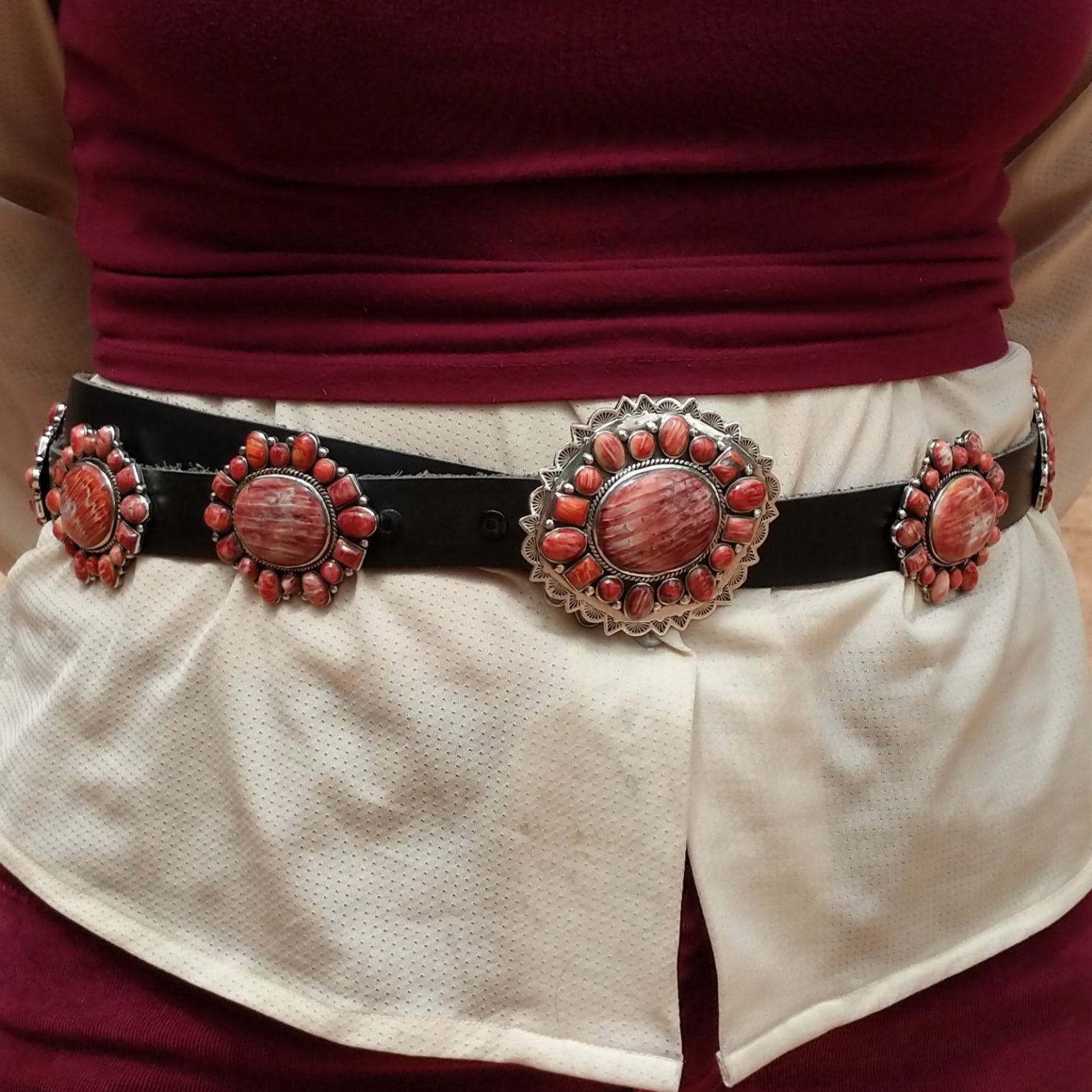 Red Spiny Oyster Shell Concho Leather Belt by Thomas Nez GJ-BLT-0004