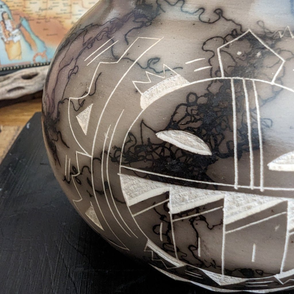 Navajo Made Horsehair Ceramic Vase detail view