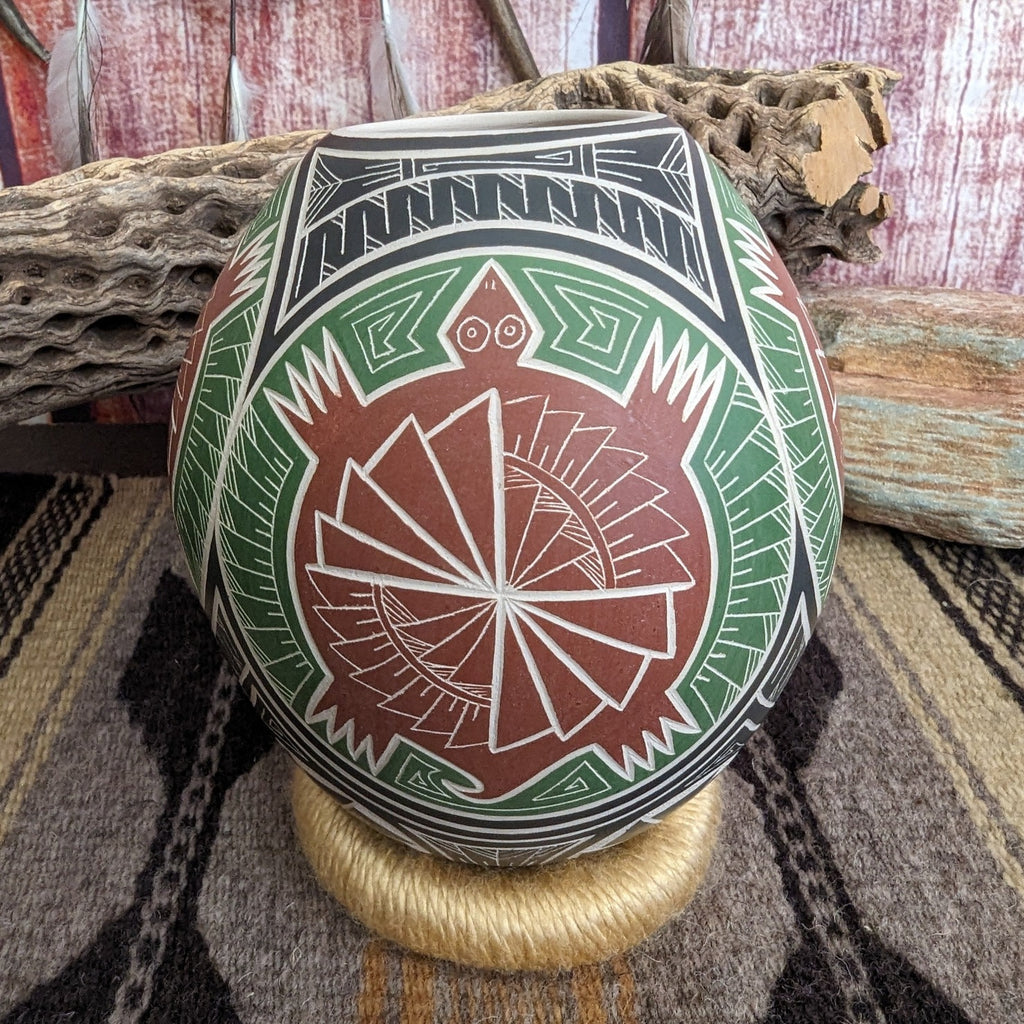 mata ortiz turtle pot by artist humberto pina front view