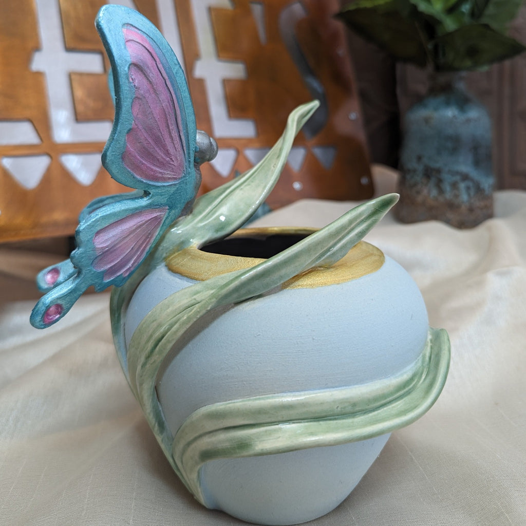Butterfly Vase by Bonnie Belt GF-0110