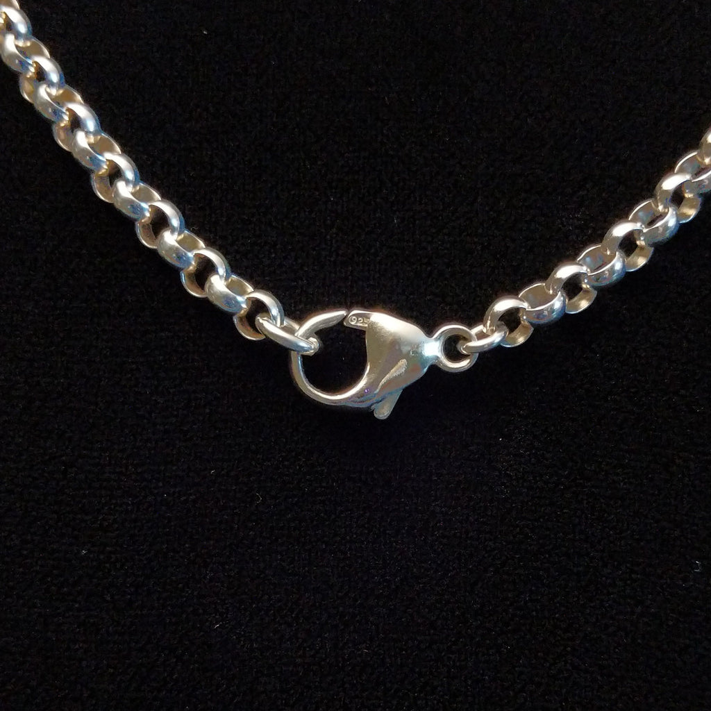 Close-up of the clasp on the necklace.