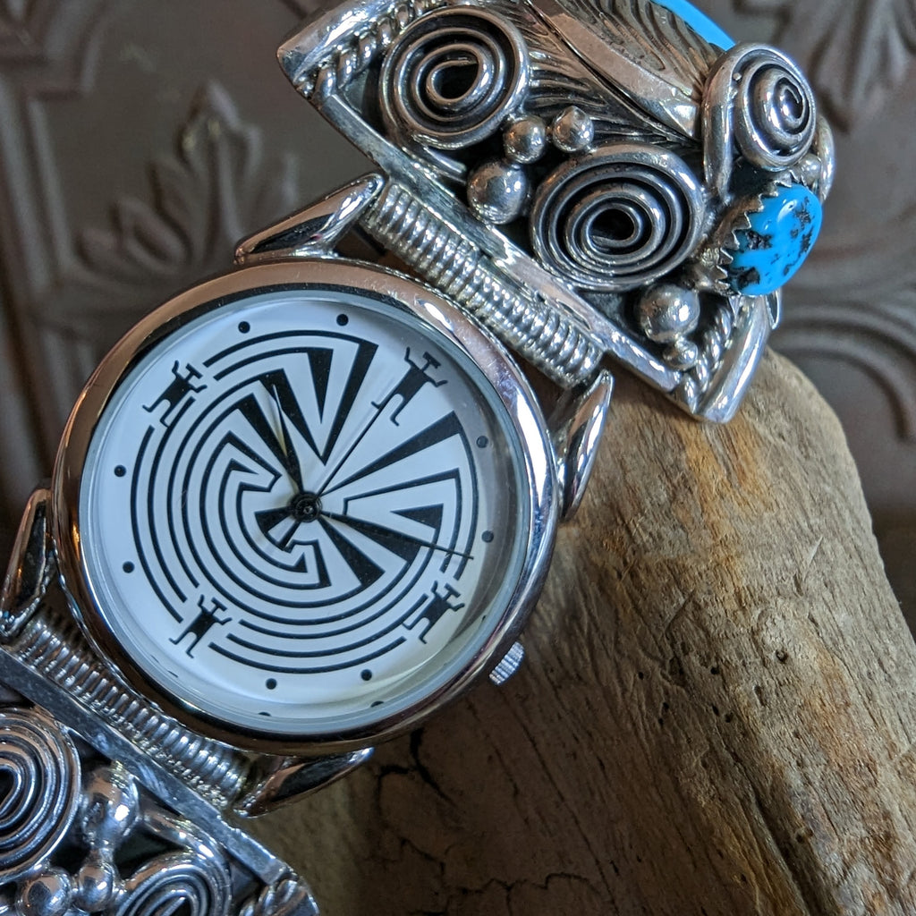 navajo made bear claw watch face man in the maze motif