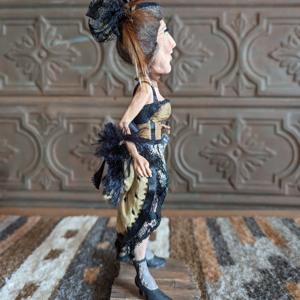 Li'l Pokes Brunette Saloon Girl Figurine by Lenny Axford Side View